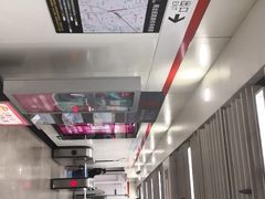 -常熟路(地铁站)