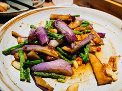 茄子爱豆角-青年公社烤鸭(滨湖银泰店)