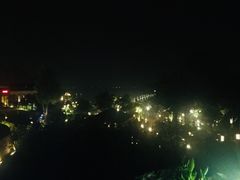 -英德宝晶宫天鹅湖茶语温泉
