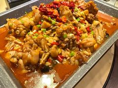 锅仔牛蛙-俏湘厨•地道湘菜(建华南路店)