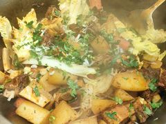 -山河屯铁锅炖(哈西站店)