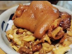 -红猪卤肉饭(大西洋美食城店)