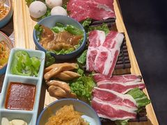 -明洞阿姨·韩式酱蟹烤肉·创意料理(三元桥店)