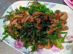 -Saengchai Phochana