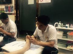 -郑远元专业修脚房(栖山路店)