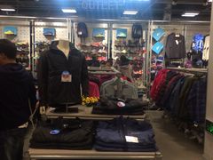 -上品折扣(回龙观店)