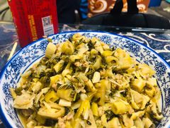 野笋炒肉沫-国生茶庄·地道农家菜团建活动
