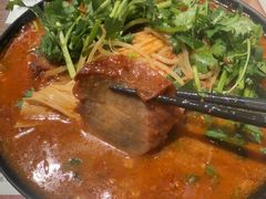 -肥汁米蘭香港米线(宁波路总店)
