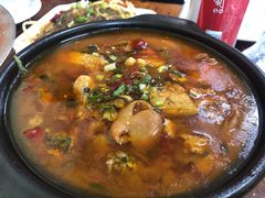 -黑皮酸菜鱼(三山街店)