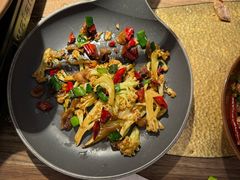 -菌自由丨野生菌火锅特色庭院餐厅(丽江古城店)