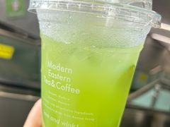 -沪上阿姨·精选茶饮(龙湖滨江天街店)