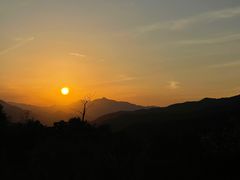 -鬼笑石后山停车场