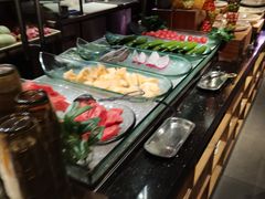 -领鲜活海鲜榴莲自助火锅(东门店)