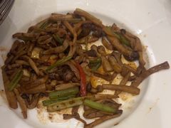 -沪华海鲜大酒楼(南汇店)