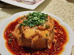 -文君楼美食·庭院酒店(宽窄巷子地铁站店)
