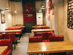 大堂-愉肴麻辣香锅(中山路店)