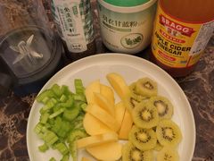 -洪峰浩老北京烧饼夹肉(角门路店)