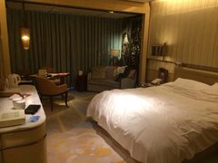 床-上海浦东丽思卡尔顿酒店