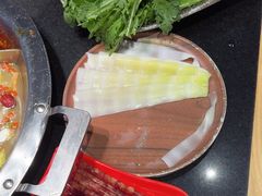 -谭公鱼头·鲜鱼火锅·小龙虾·江湖菜(秀沿路店)