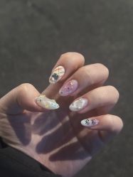 -晨·艺美甲美睫