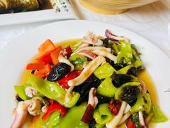 -宾朋海鲜饭庄(兴海路店)