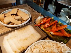 -沪小胖小龙虾(淮海中路旗舰店)