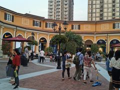 -佛罗伦萨小镇广佛名品奥特莱斯(疏港路店)