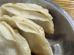 -黄阿姨锅贴大王(万航渡路店)