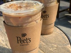 -Peet's 皮爷咖啡(陆家嘴中心店)