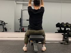 -乐刻运动健身(君临广场升级店)