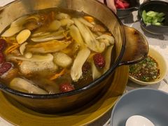 牛肝菌鸡汤-半山腰·云南菜(侨福芳草地店)