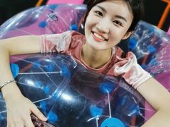-嘿哟动霸CHUA·新潮玩运动娱乐中心·蹦床滑冰团建乐园