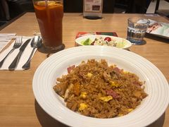 工作日照烧饭烤翅特惠餐-必胜客(WOW中心城店)