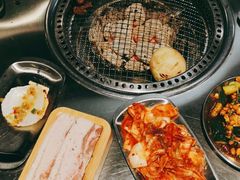 -马路牙子烧烤音乐酒馆(望京店)