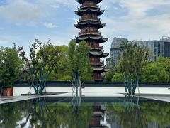 -龙华寺