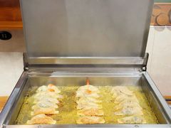 -东来菜馆•手抓海鲜家常菜•海鲜锅贴(鸽子窝店)