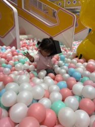 -多米空间儿童游乐中心(路劲世界广场店)