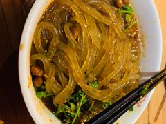 -万记麻辣烫国展总店