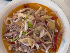 -乡村馕坑肉·烧烤·新疆菜·本地人更爱吃(阿勒泰首店)