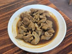 -茅屋大酒店