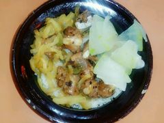 榨菜排骨煲仔饭-煲煲掂风味煲仔饭餐厅(西区店)