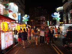 -六合夜市