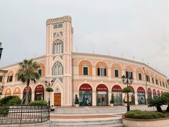 -佛罗伦萨小镇广佛名品奥特莱斯(疏港路店)