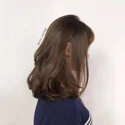 -丝语萱形象