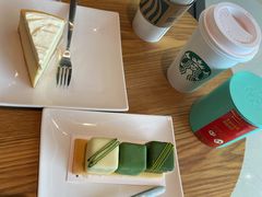春茶三现蛋糕-星巴克(桂林国贸益华城店)