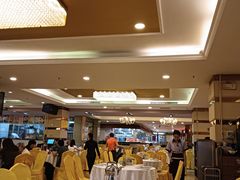 -御满江海鲜酒家(洛溪新城店)