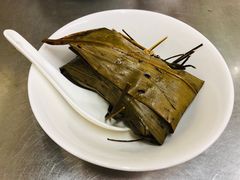 肉粽-芳婆糕团店(王府大街店)