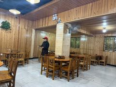 -龙大头庖汤店