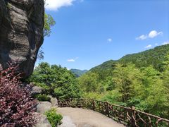 -梭布垭石林景区