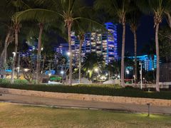 -JW万豪厨房餐厅·滨海草坪烧烤·海鲜·海景(三亚绿发山海天JW万豪酒店)